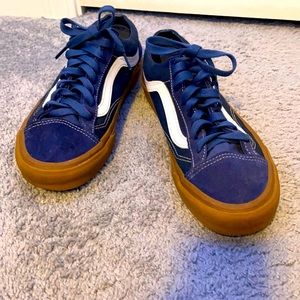 Vans,dark blue 9.5